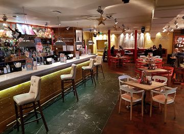 united-kingdom/cambridge/bar/revolution-cambridge