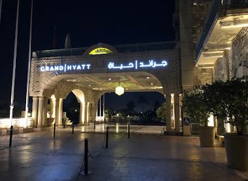 oman/ash-sharqiyah-north-governorate/bar/club-safari