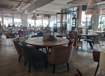 netherlands/egmond-aan-zee/bar/beach-club-chill