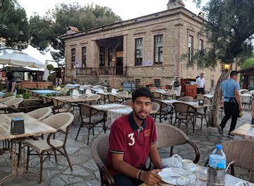 turkiye/ephesus/bar/sirince-artemis-restaurant-ve-sarap-evi