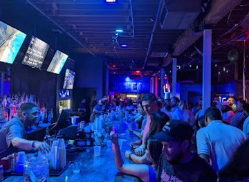 kansas/wichita/bar/revolution-lounge