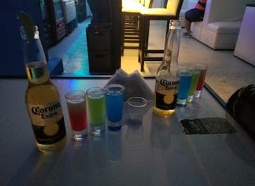 honduras/pico-bonito-national-park/bar/mini-stop-bar-grill