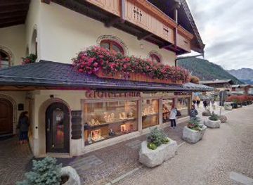 italy/madonna-di-campiglio/bar/rose-garden