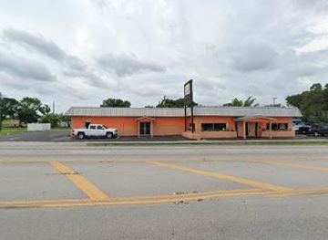 florida/lake-okeechobee/bar/the-lounge