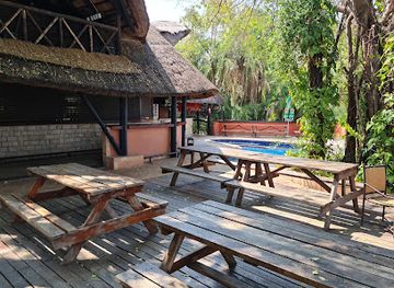 zambia/zambezi-basin/bar/the-waterfront-lodge
