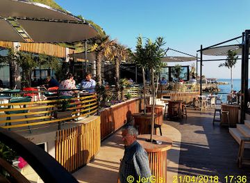 albania/durres-coast/bar/cest-la-vie