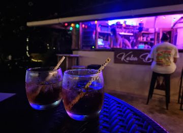 samoa/apia/bar/koka-bar