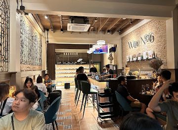 thailand/nakhon-si-thammarat/bar/wine-no6