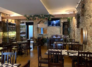 portugal/douro-valley/bar/rodrigo-s-port-wine-shop-quinta-do-portal