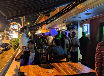 trinidad-and-tobago/st-mary/bar/the-avenue-pub-house
