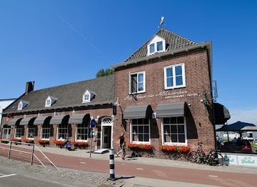 netherlands/alblasserwaard/bar/hotel-grand-cafe-het-wapen-van-alblasserdam