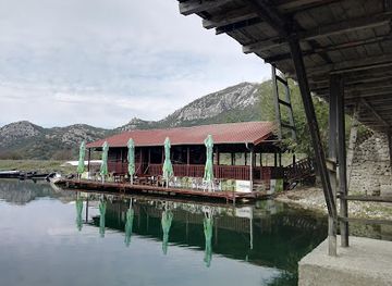 montenegro/durmitor/bar/splav-kod-karla