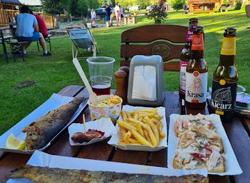 poland/pieniny-mountains/bar/markowa-zagroda-smazalnia-pstraga