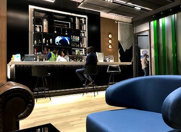 niger/tillaberi-region/bar/lucky-smoky