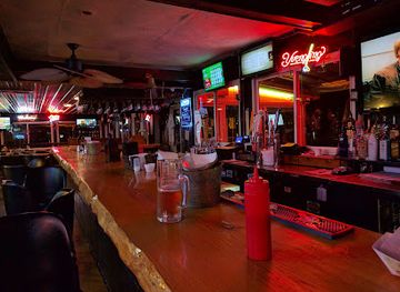 ohio/marietta/bar/boat-house-of-marietta-boathouse-bbq