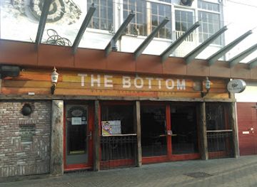 netherlands/noordoostpolder/bar/cafe-the-bottom