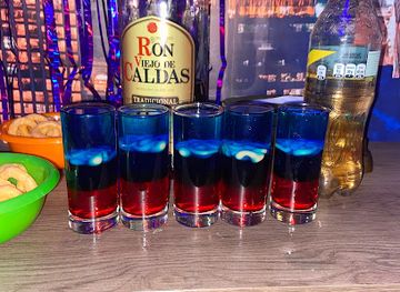 colombia/los-llanos/bar/monchelas