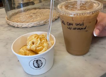 texas/enchanted-rock-state-natural-area/bar/uncorkt