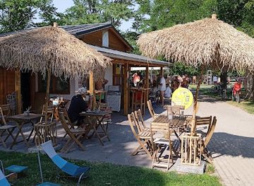 hungary/balaton-uplands/bar/naprabar