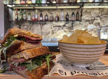 spain/barcelona/poble-sec/bar/mala-hierba-cocktail-bar