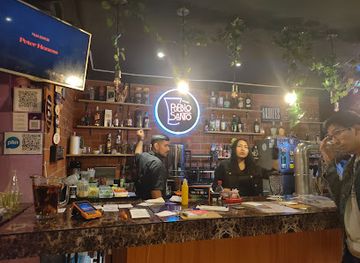 peru/ayacucho/bar/pueblo-santo-restobar-lounge