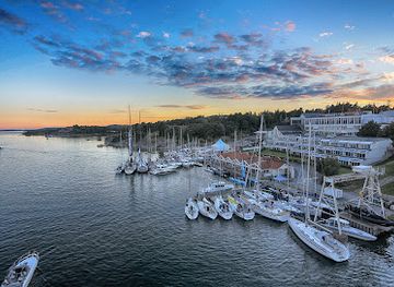 sweden/bohuslan/bar/stenungsbaden-yacht-club