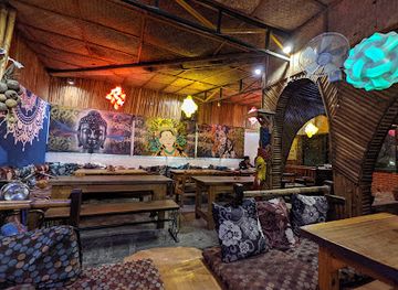 nepal/gosaikunda/bar/electric-pagoda-bar-cafe