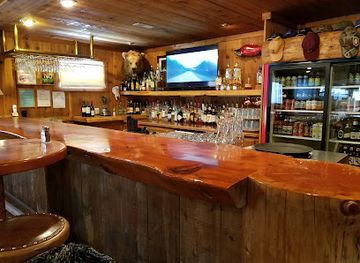 montana/gallatin-national-forest/bar/grizzly-bar-grill