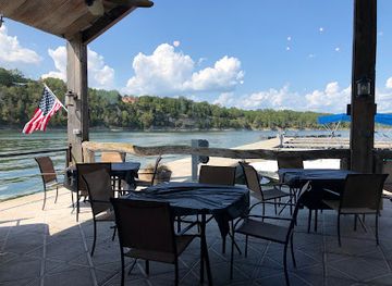 missouri/table-rock-lake/bar/ss-dockside-cafe-and-pub