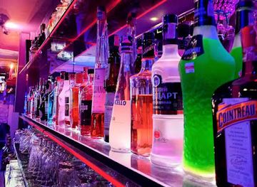 thailand/pattaya/bar/v-lounge-11-ice-room