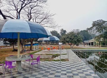 bangladesh/rangpur-division/bar/poolside-snacks-and-juice