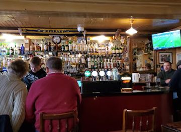 ireland/slea-head-drive/bar/foxy-john-s