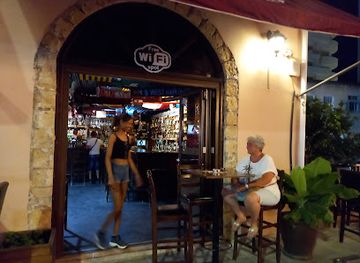 cyprus/larnaca-district/bar/hot-shots-music-bar