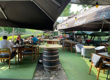 romania/tulcea/bar/open-bar-restaurant