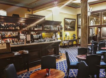 australia/blue-mountains-national-park/bar/champagne-charlies