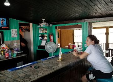 the-bahamas/nassau-and-paradise-island/bar/the-midnight-paradise