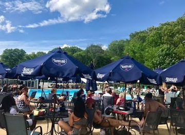 rhode-island/blackstone-river-bikeway/bar/the-last-resort-restaurant-and-bar