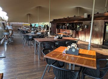 zambia/zambezi-basin/bar/the-three-monkeys-restaurant-bar-victoria-falls