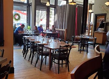 vermont/mount-ascutney-state-park/bar/the-copper-fox