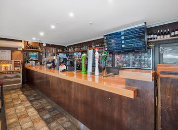 new-zealand/hawke-s-bay/bar/westshore-beach-inn