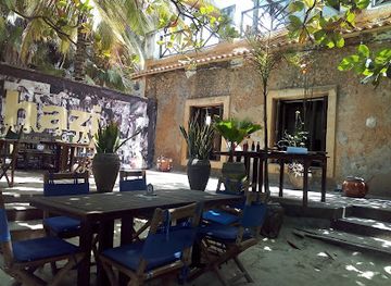 tanzania/stone-town/bar/livingstone-beach-restaurant