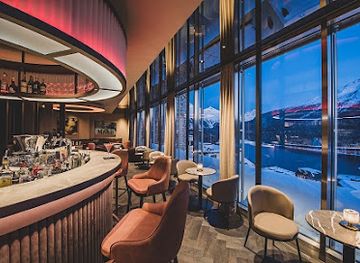 switzerland/st-moritz/bar/the-st-moritz-sky-bar-hotel-monopol