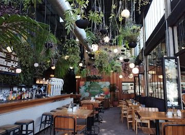 brazil/sao-paulo/pinheiros/bar/gaarden-bar