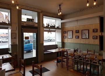 united-kingdom/bute/bar/the-waterfront-rothesay