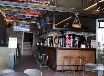 portugal/porto/foz-do-douro/bar/eleven-sports-bar-foz