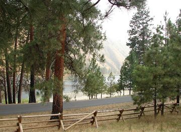 idaho/salmon-river/bar/spring-bar-campground