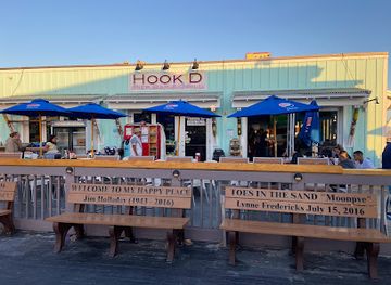 florida/panama-city-beach/bar/hook-d-pier-bar-grill