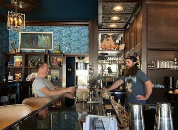 michigan/grand-rapids/heritage-hill/bar/buffalo-traders-lounge