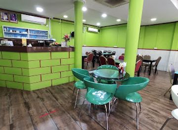 brunei/muara/bar/maharani-restaurant