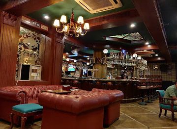 india/telangana/bar/10-downing-street-begumpet